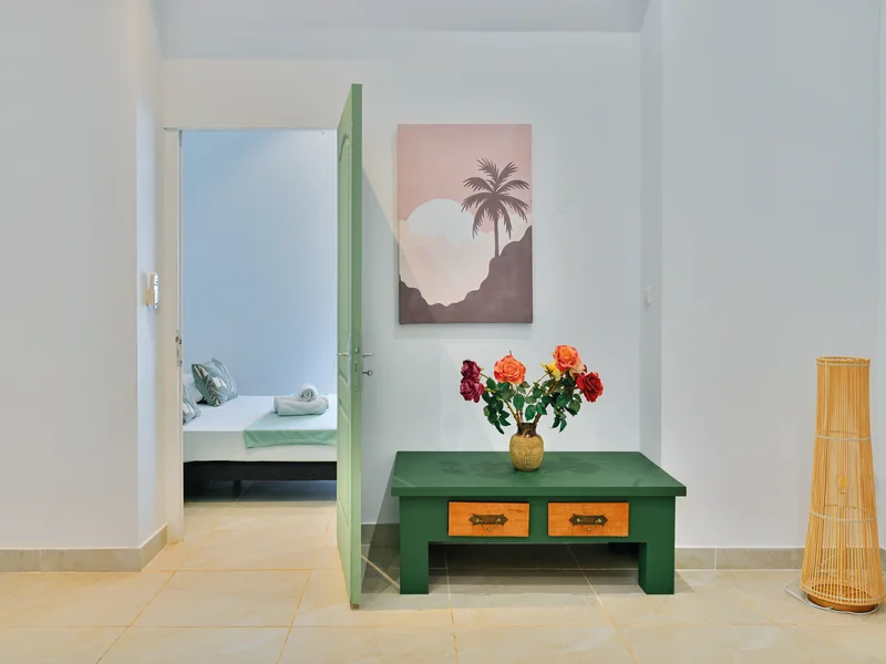 Vieille dépendance créole transformée en étable, début de l'histoire du Domaine